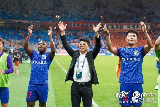 电影频道元旦假期片单 《东极岛》等13部佳片来袭 2026-01-01 元旦3天小长假，《东极岛》《极寒之城》《悬崖之上》《大灌篮》《海关战线》等13部电影陪你嗨翻天！